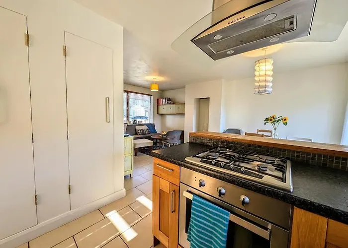 Fiona's Perfect Retreat *