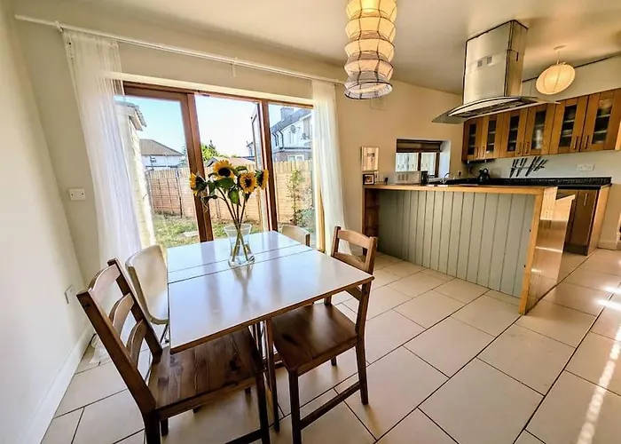 Semesterbostad Fiona's Perfect Retreat *