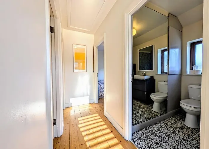 Fiona's Perfect Retreat