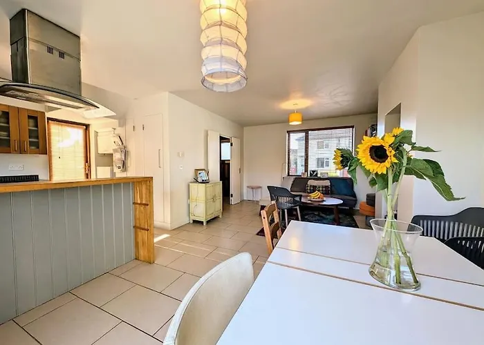 Semesterbostad Fiona's Perfect Retreat *