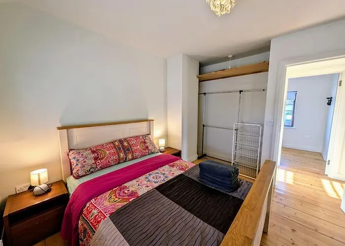 Fiona's Perfect Retreat