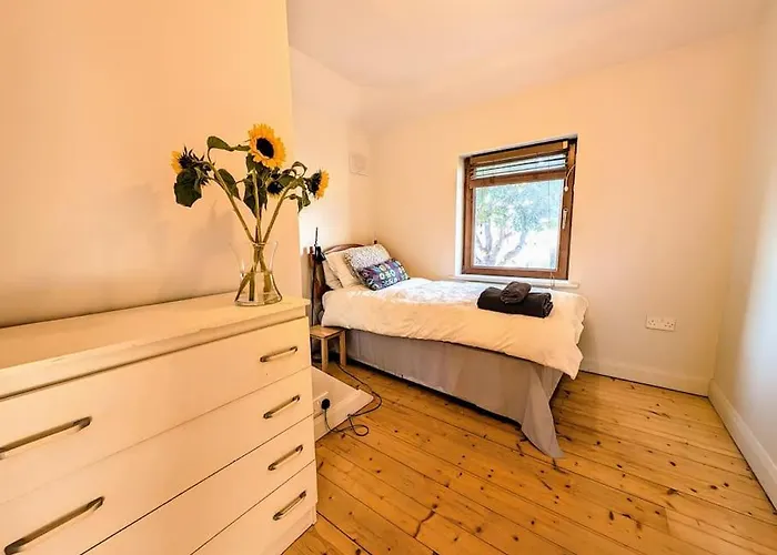 Fiona's Perfect Retreat Tatil Evi *