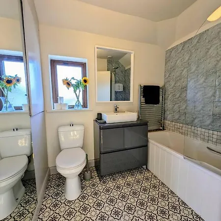 Fiona's Perfect Retreat بيت للعطل دبلن