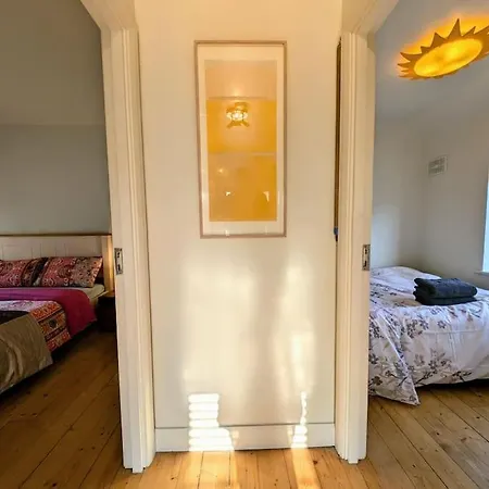 Fiona's Perfect Retreat بيت للعطل